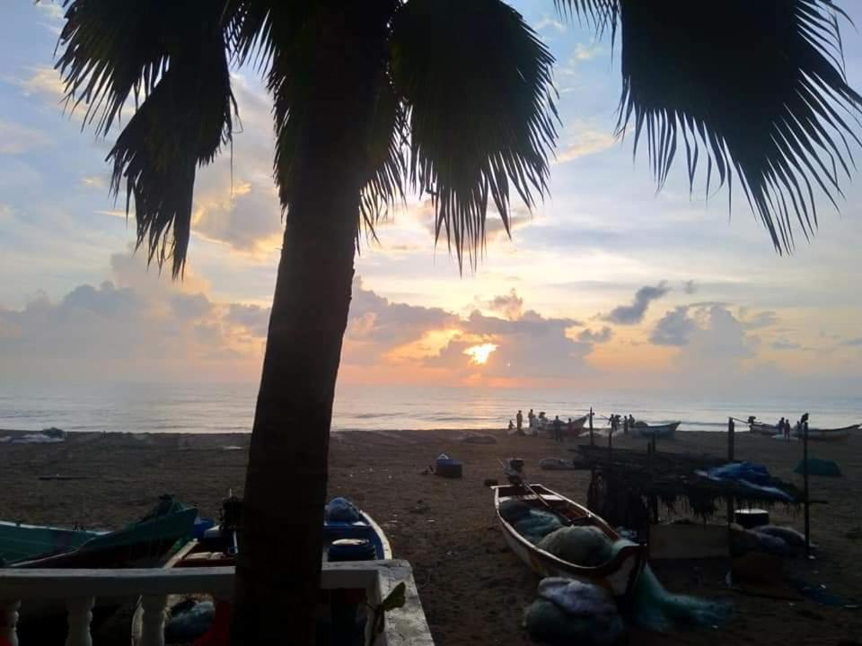 Flipflops Beach Shack Mahabalipuram Exterior photo